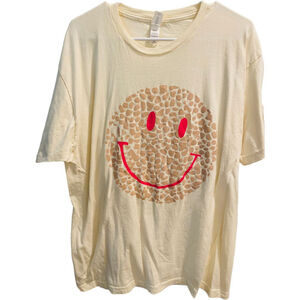 Tultex Women's T-Shirt XL Animal Print Cream Pink Smiley Face Graphic Tee XL